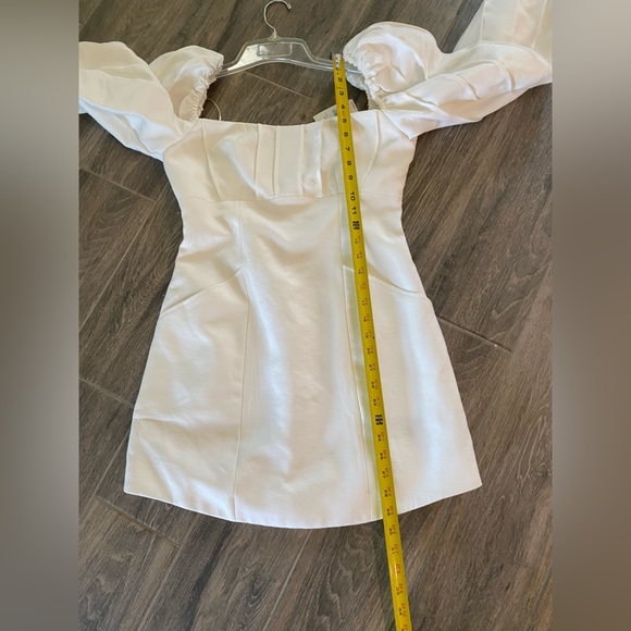 Over Again Long Sleeve Dress in Ivory
C/MEO NWT Size Med - Picture 6 of 14